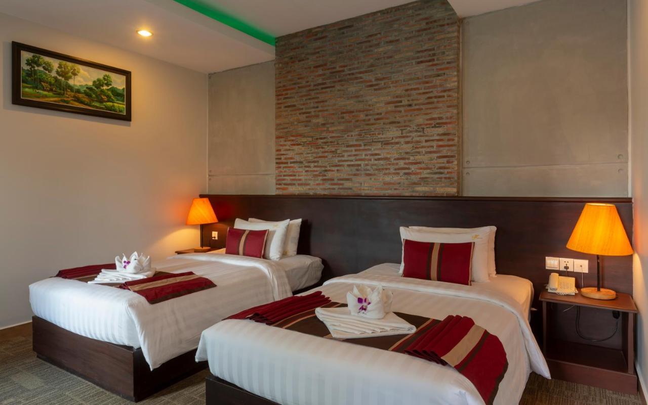 Wisteria Hotel Phnom Penh Exterior foto